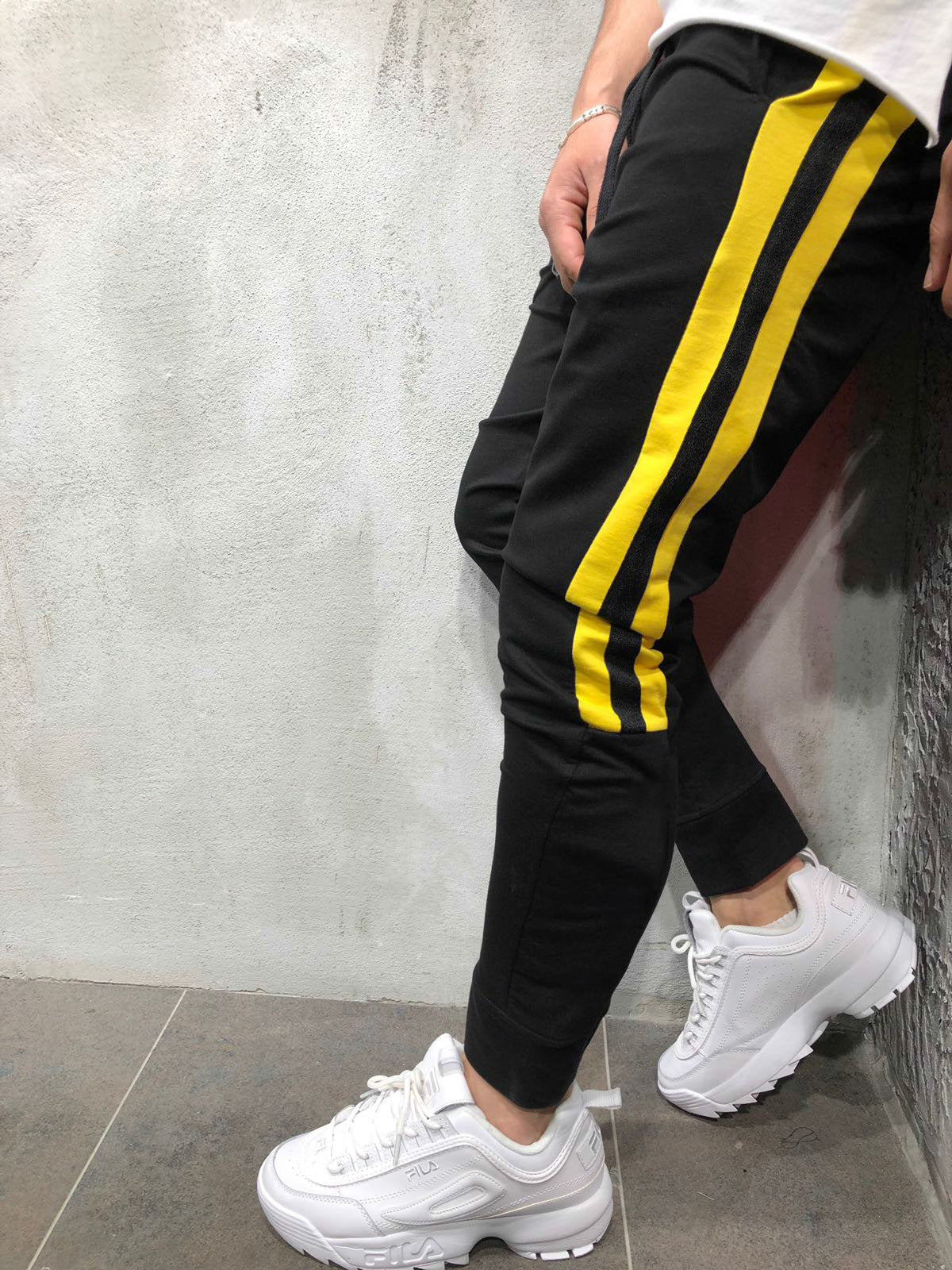 Men's Slim Fit Joggers With Stripes